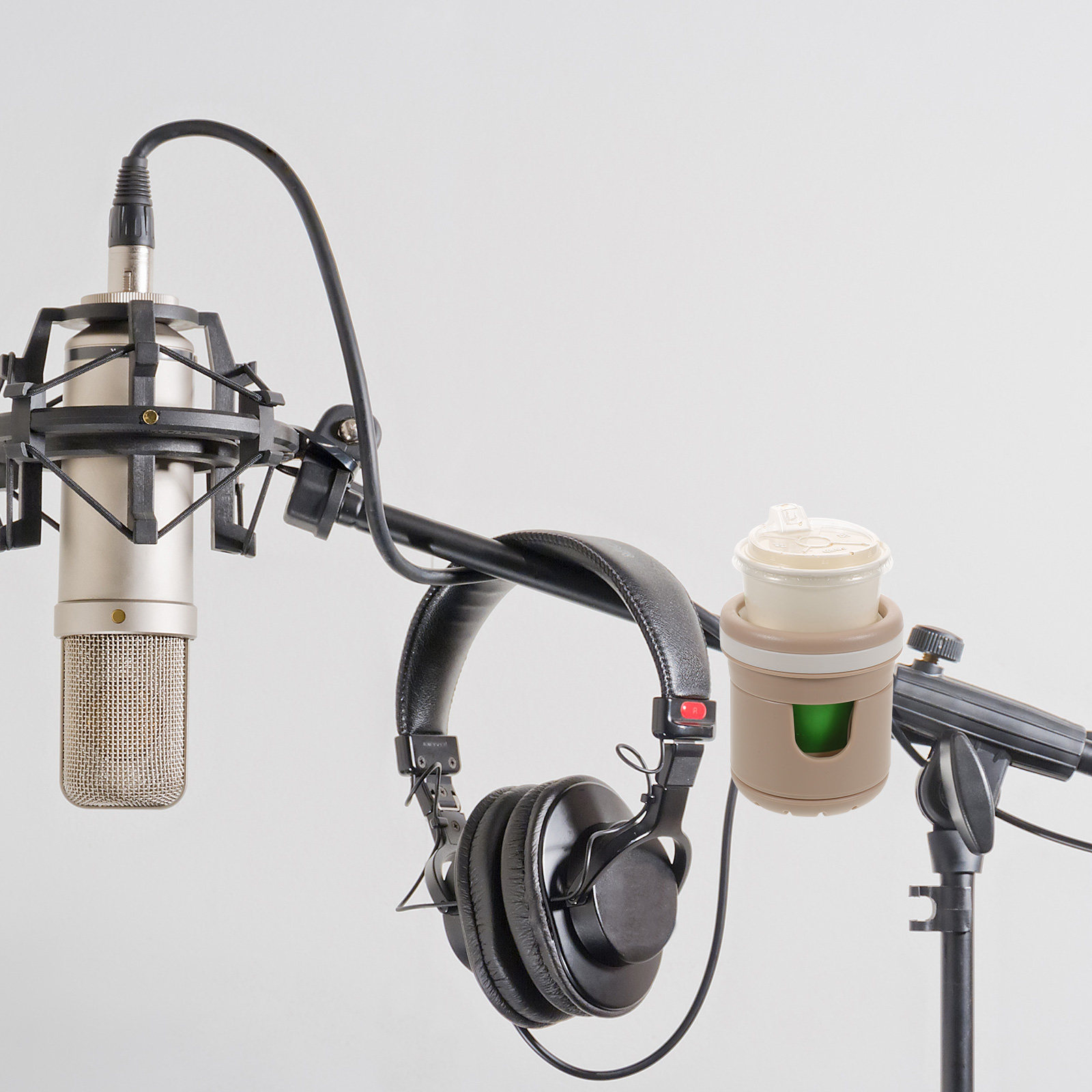 Mic Stand Cup Holder Adjustabl - огляд і ціна Water Bottle Holder